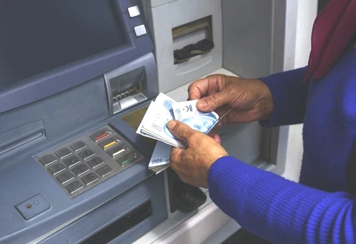 IBAN'dan 200 bin TL'ye kadar gönderimlerde yeni şart! 1 Ocak'ta resmen başlıyor yapmazsanız para karşıya gitmez - Resim: 29