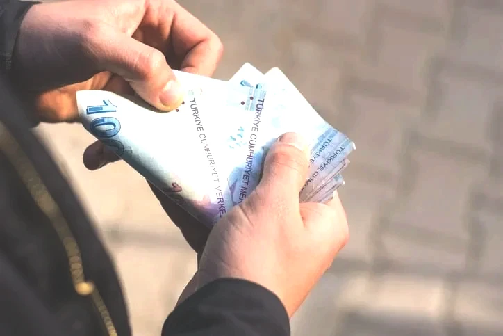 Memura ve 4C'liye enflasyon zammı hesaplandı: Kim ne kadar alacak? Öğretmen, hemşire...