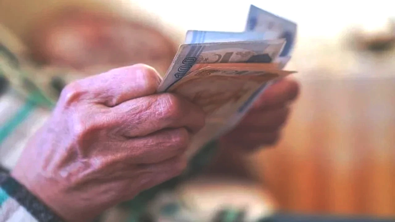 2026 emekli zammı netleşiyor: İşte en düşük emekli maaşı için 5 farklı zam tablosu - Sayfa 17