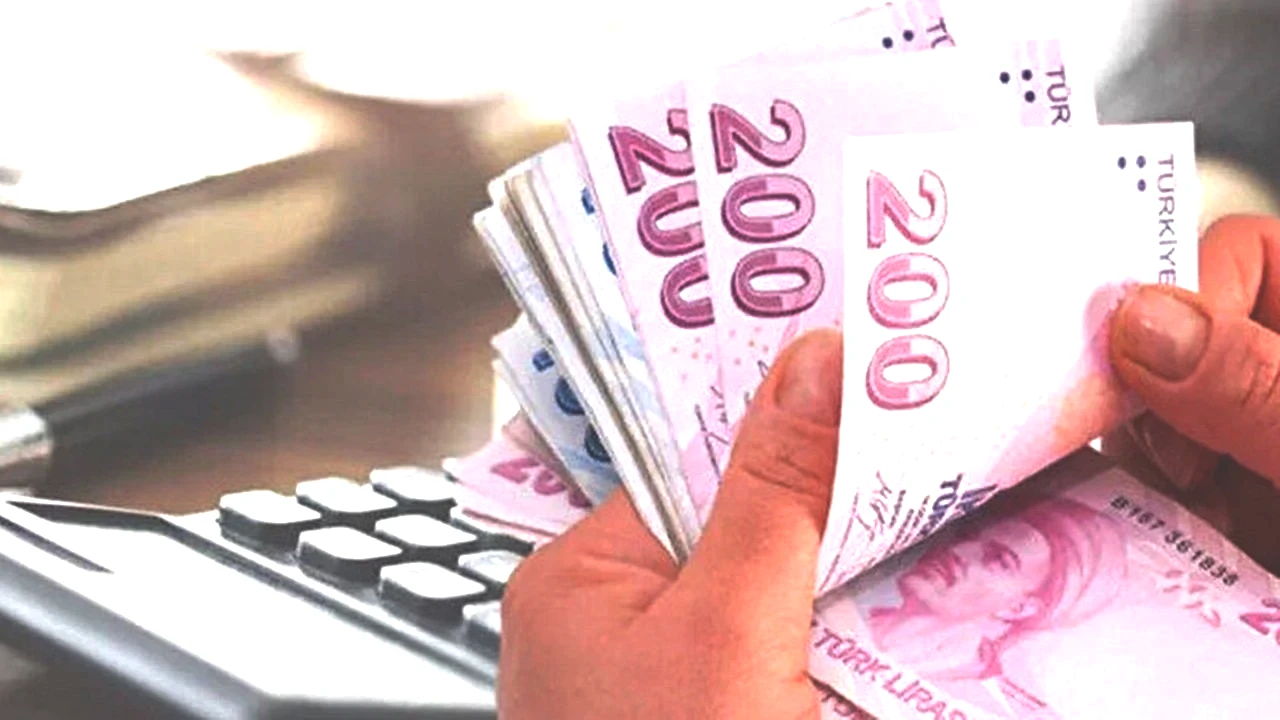 2026 emekli zammı netleşiyor: İşte en düşük emekli maaşı için 5 farklı zam tablosu - Sayfa 4